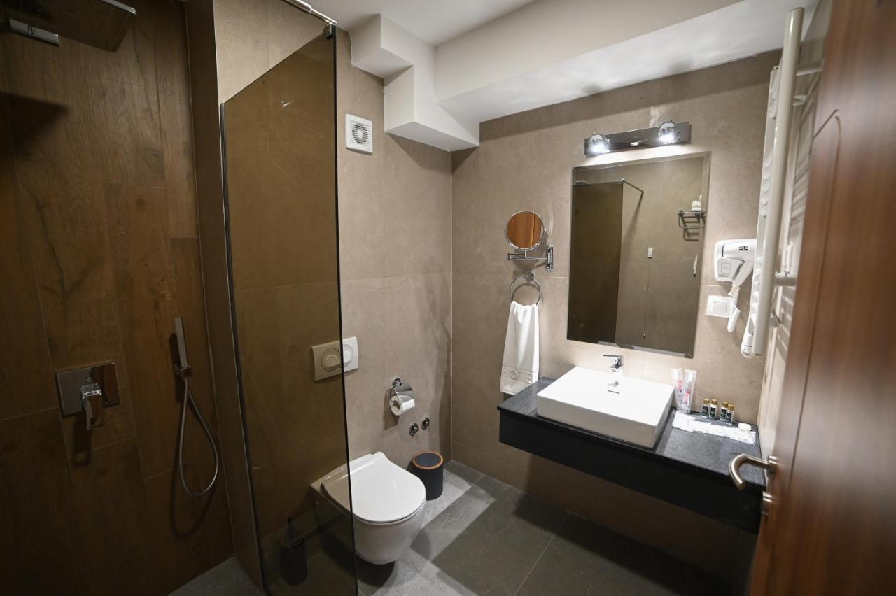 Glorius Hotel ヴェレス エクステリア 写真