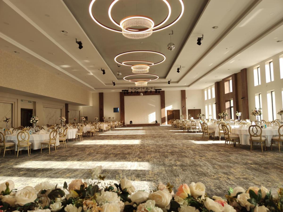 Glorius Hotel ヴェレス エクステリア 写真