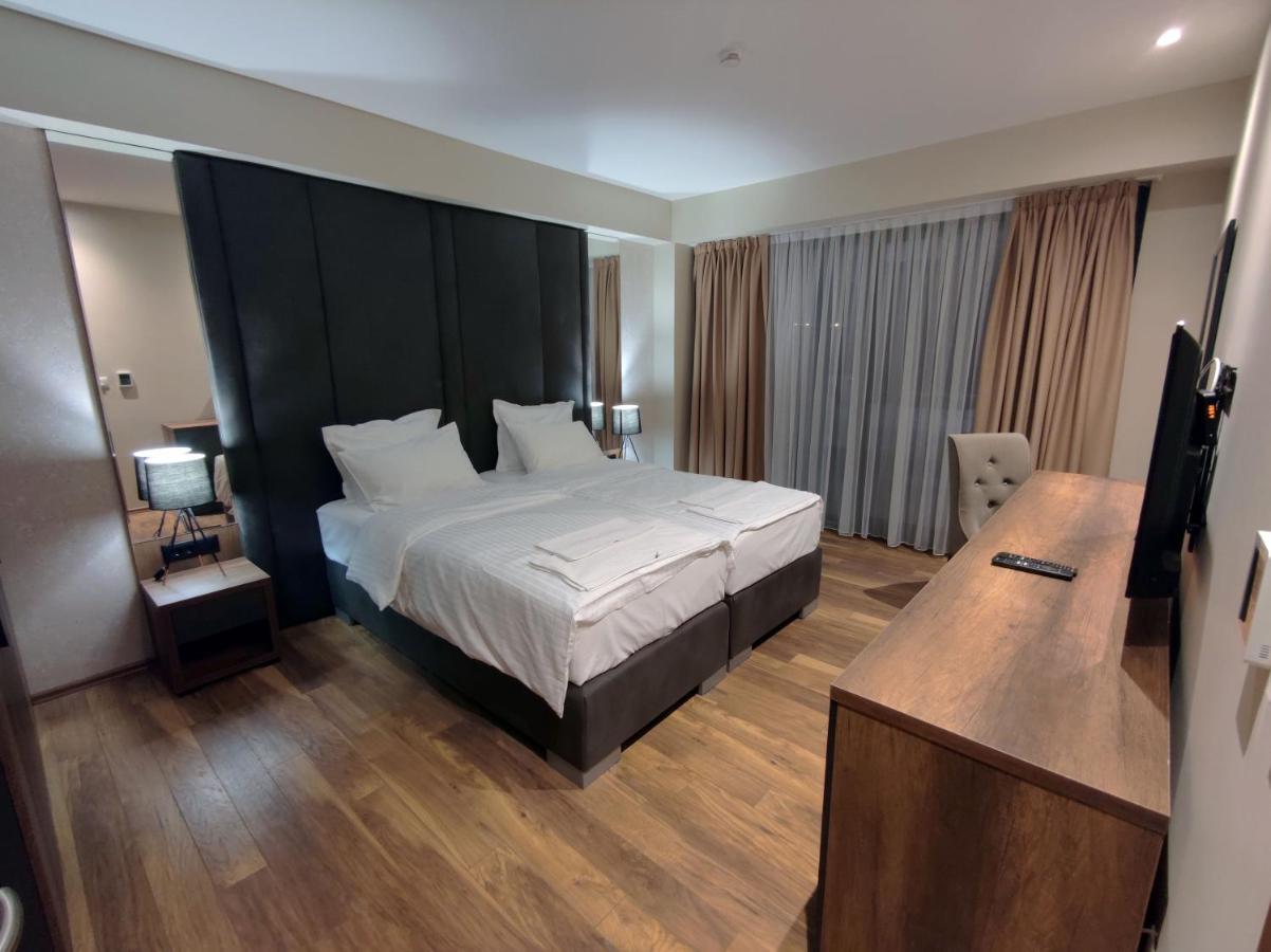 Glorius Hotel ヴェレス エクステリア 写真